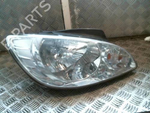 Used Right headlight HYUNDAI GETZ (TB) 1.5 CRDi (88 hp) 20986763