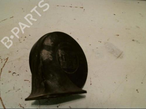 Horn MITSUBISHI PAJERO I (L04_G, L14_G) 2.5 TD (L044G, L049G) (95 hp) 22041271