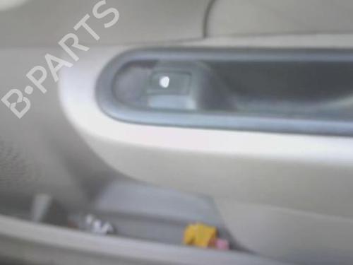 Used Right front window switch RENAULT TWINGO II (CN0_) 1.2 16V (CN04, CN0B) (75 hp) 28949470