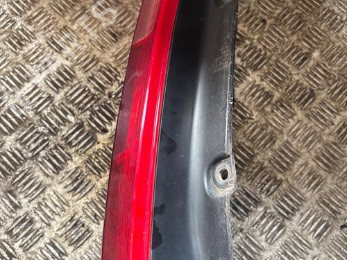 left-taillight-fiat-grande-punto-199_-2005-34638057 main image