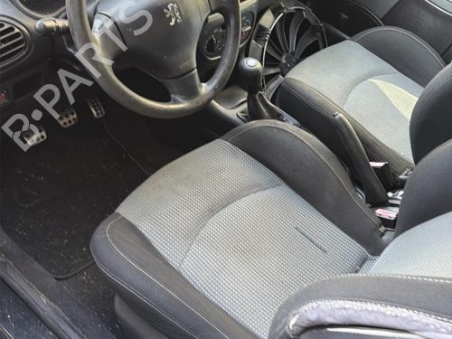 Used Parts PEUGEOT 206 CC (2D) 1.6 16V (2DNFUF, 2DNFUR) (109 hp) 4457289