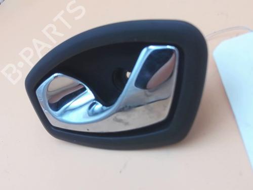 Used Front left interior door handle RENAULT CAPTUR I (J5_, H5_) 1.5 dCi 90 (J5N4, J5M5, J5MW, J5M6, J5AL, J5AJ) (90 hp) 30181576
