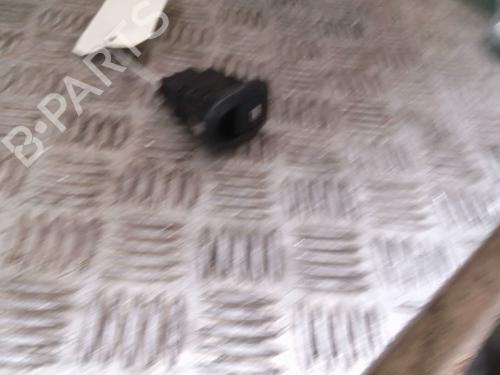 right-rear-window-switch-citroen-c3-pluriel-hb_-2003-25489521 main image