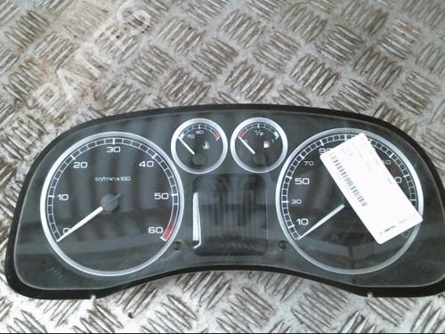 Used Instrument cluster PEUGEOT 307 (3A/C) 2.0 HDi 90 (90 hp) 20999002