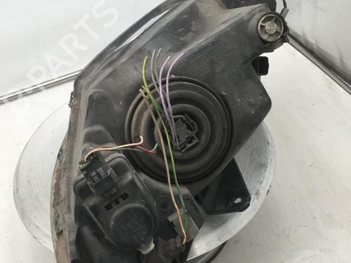 Right headlight PEUGEOT 206 Hatchback (2A/C) 2.0 HDI 90 | BP28422373C29