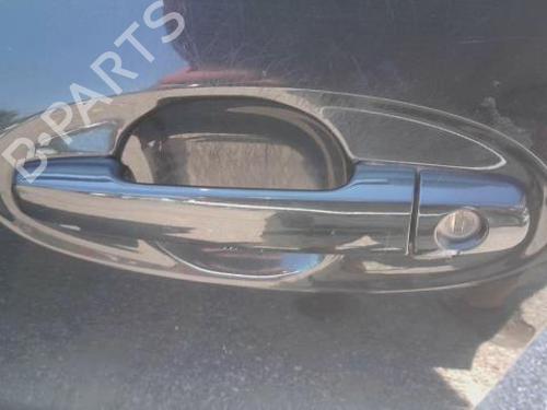 Türgriff vorne links außen für TOYOTA YARIS (_P9_) 1.33 VVT-i (NSP90_, NSP90R) (100 hp) 27891858