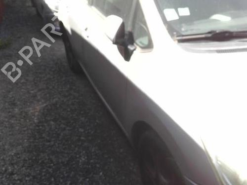 Front right quarter glass TOYOTA AURIS (_E15_) 1.33 Dual-VVTi (NRE150_, NRE150R) | BP27381197C112 