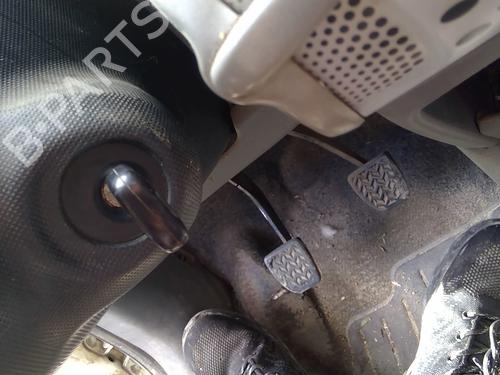 Used Ignition barrel PEUGEOT 107 (PM_, PN_) 1.0 (68 hp) 26031327