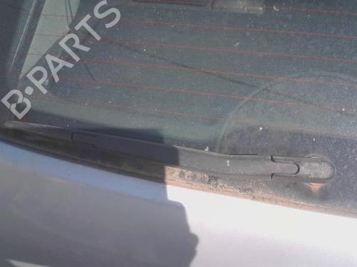 Used Rear windshield wiper arm FIAT PUNTO EVO (199_) 1.3 D Multijet (199AXC1A, 199BXC1A, 199AXT1A, 199BXT1A) (75 hp) 28692363