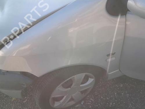 Used Left front fenders RENAULT TWINGO I (C06_) 1.2 16V (C060) (60 hp) 29117159