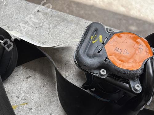Used Front right seatbelt Front right seatbelt AUDI Q3 (8UB, 8UG) 1.4 TSI (150 hp) 22416177 22416177