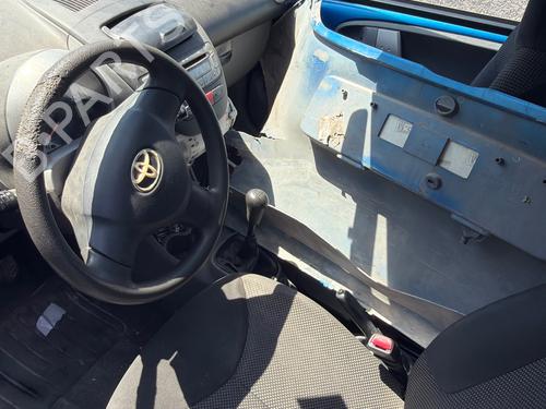 Teile für TOYOTA AYGO (_B1_) 1.0 (KGB10_, KGB10R) 4821165