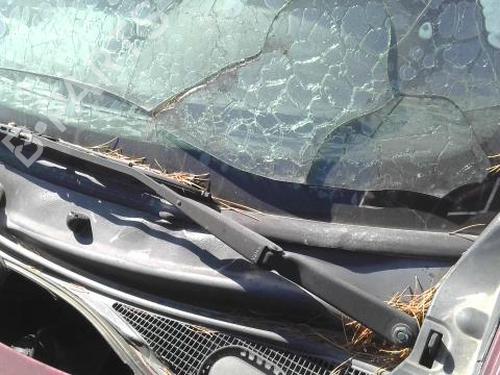 Used Front windshield wiper arm RENAULT KANGOO (KC0/1_) 1.6 16V (95 hp) 27378642