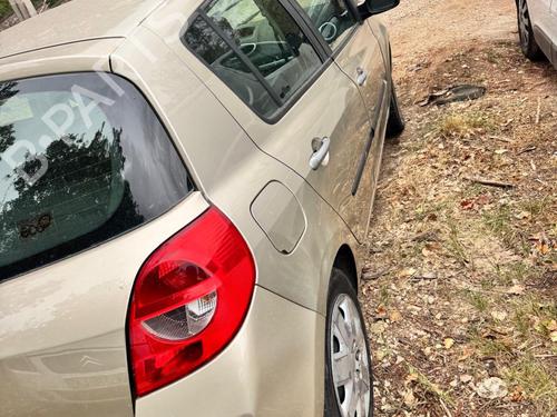 Høyre foran invendig håndtak RENAULT CLIO III (BR0/1, CR0/1) 1.5 dCi (BR17, CR17) | BP29712824I14 