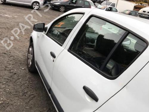 Left headlight DACIA SANDERO 1.5 dCi | BP20993256C28 - Image 2