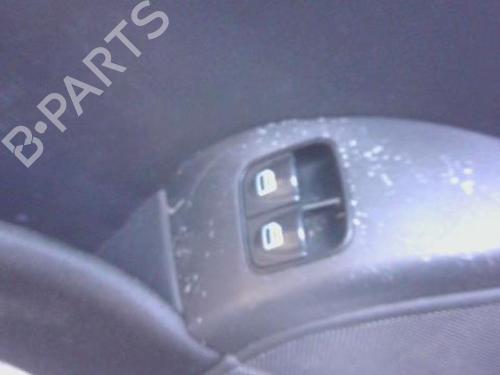 Used Switch Switch MERCEDES-BENZ C-CLASS Coupe (CL203) C 200 CDI (203.707) (122 hp) 36565866 36565866
