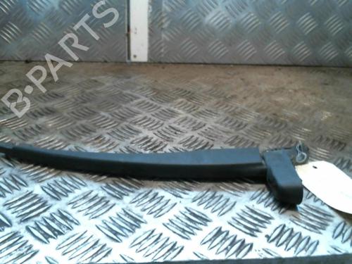 Używane Ramię wycieraczki tylnej szyby RENAULT SCÉNIC I MPV (JA0/1_, FA0_) 1.9 dCi (JA05, JA1F) (102 hp) 30892118