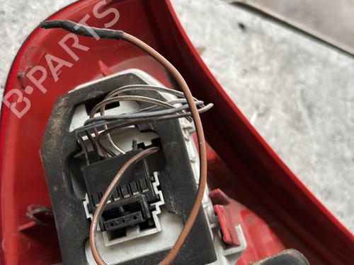 Used Right taillight Right taillight RENAULT CLIO II (BB_, CB_) 1.2 (BB0A, BB0F, BB10, BB1K, BB28, BB2D, BB2H, CB0A,... (58 hp) 25489395 25489395
