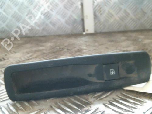 Used Right rear window switch Right rear window switch RENAULT MEGANE III Grandtour (KZ0/1) 1.2 TCe (KZ2B, KZ11) (116 hp) 22038764 22038764