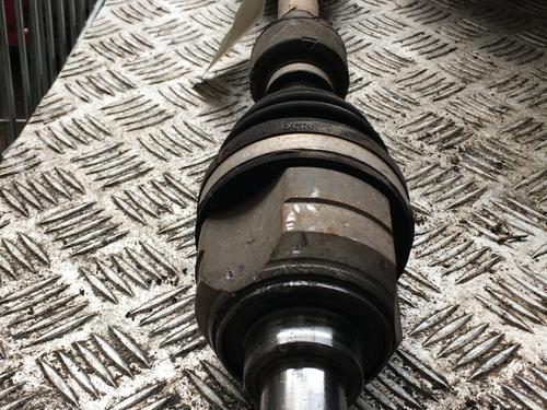 Used Left front driveshaft Left front driveshaft HYUNDAI ix20 (JC) 1.6 CRDI (116 hp) 31794632 31794632