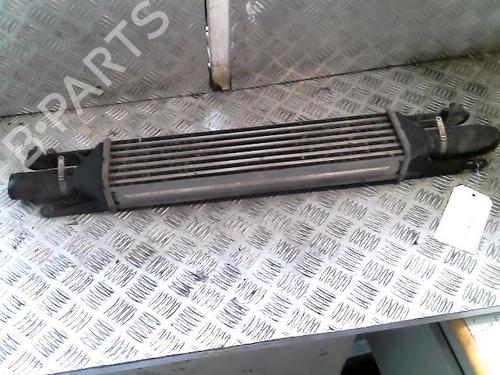 Ladeluftkühler für ALFA ROMEO MITO (955_) 1.3 MultiJet (955AXP1A, 955AYC1A) (95 hp) 20989777