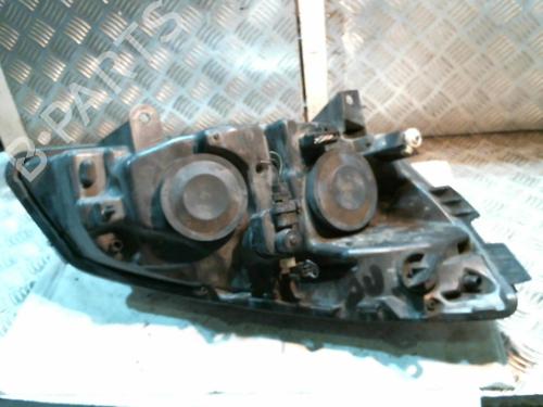 Used Right headlight Right headlight RENAULT GRAND SCÉNIC II (JM0/1_) 1.9 dCi (JM0G, JM12, JM1G, JM2C) (120 hp) 20992671 20992671