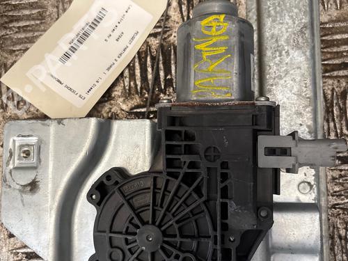 Used Front left window mechanism Front left window mechanism PEUGEOT PARTNER Tepee 1.6 HDi 75 (16V) (75 hp) 31308707 31308707