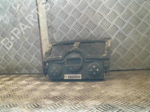 Used Climate control RENAULT MEGANE II (BM0/1_, CM0/1_) 1.9 dCi (BM0G, CM0G) (120 hp) 22043026