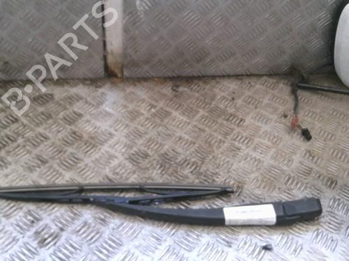 Used Rear windshield wiper arm Rear windshield wiper arm RENAULT SCÉNIC I MPV (JA0/1_, FA0_) 1.6 (JA00, JA16, JA15, JA19, JA1V, JA2B, JA2C, JA0B,... (107 hp) 27357552 27357552