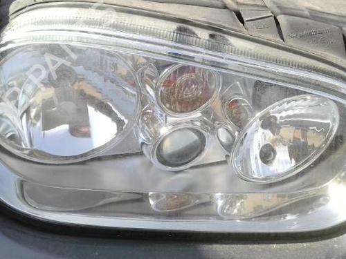 Used Right headlight VW GOLF IV (1J1) 1.9 TDI (90 hp) 26975616