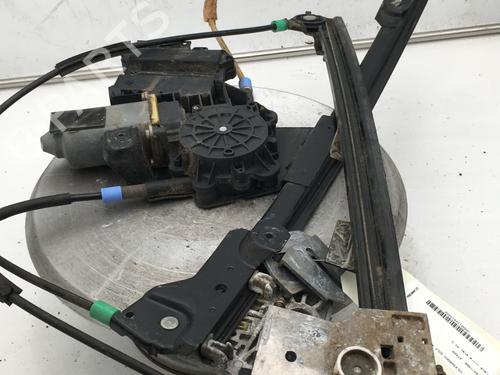 Used Front right window mechanism Front right window mechanism VW GOLF III Cabriolet (1E7) 1.6 (101 hp) 32185846 32185846