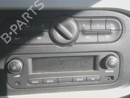 Used Radio RENAULT TWINGO III (BCM_, BCA_) 0.9 TCe 90 (BCM9, BCM2) (90 hp) 28622500