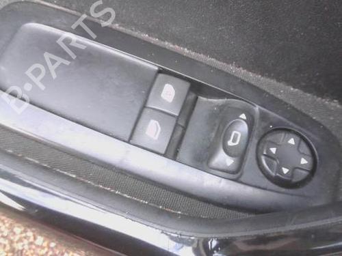 Used Switch PEUGEOT 208 I (CA_, CC_) 1.4 HDi (68 hp) 30848655