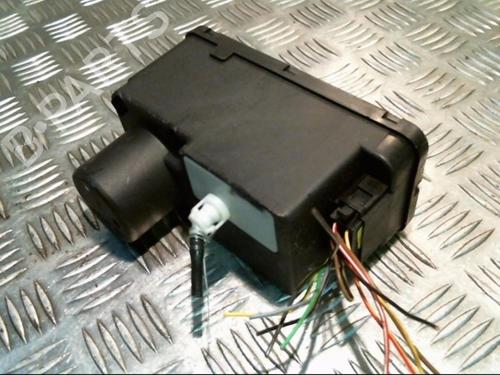 Used Electronic module VW GOLF III (1H1) 1.9 D (64 hp) 22035403