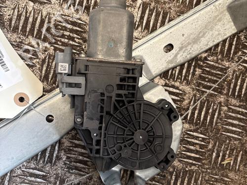 Used Front right window mechanism Front right window mechanism 34219894 34219894