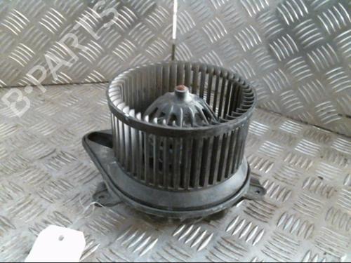 Used Heater blower motor RENAULT TRAFIC II Van (FL) 2.5 dCi 135 (FL0D) (135 hp) 20995401