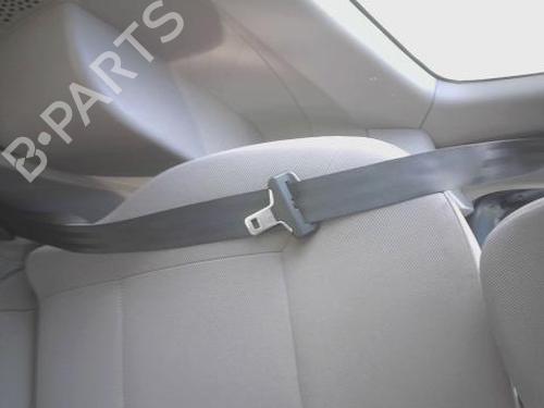 Used Rear right seatbelt RENAULT TWINGO II (CN0_) 1.2 16V (CN04, CN0B) (75 hp) 32982265