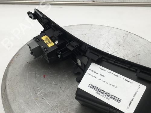 Used Left rear window switch Left rear window switch HYUNDAI i20 II (GB, IB) 1.0 T-GDI (101 hp) 30149402 30149402