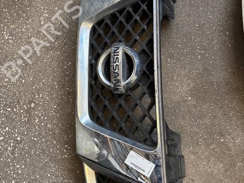 Used Grille Grille NISSAN NAVARA NP300 (D40) 2.5 dCi 4WD (171 hp) 34638121 34638121