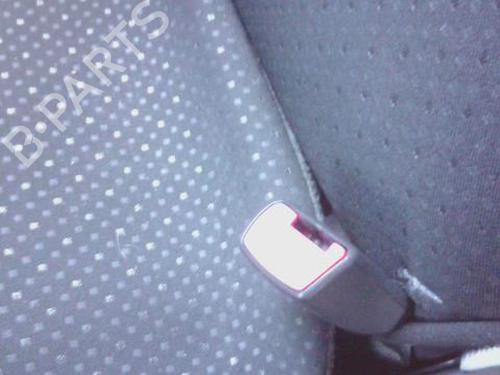Used Seat buckle TOYOTA YARIS (_P9_) 1.33 VVT-i (NSP90_, NSP90R) (100 hp) 32142344