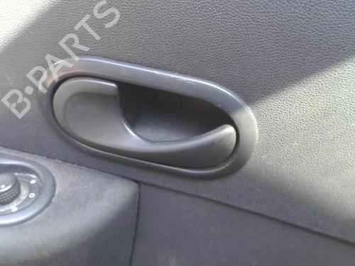 Used Front left interior door handle RENAULT CLIO III (BR0/1, CR0/1) 1.5 dCi (BR17, CR17) (86 hp) 26521534