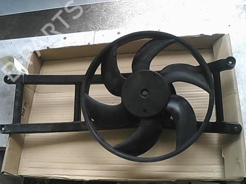 Used Radiator fan FIAT PANDA (169_) 1.1 (169.AXA1A) (54 hp) 20989152
