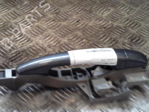 Høyre bak utvendig håndtak PEUGEOT 5008 (0U_, 0E_) 2.0 HDi (163 hp) 20997275