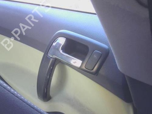 Used Rear left interior door handle VW POLO IV (9N_, 9A_) 1.9 TDI (101 hp) 28427170