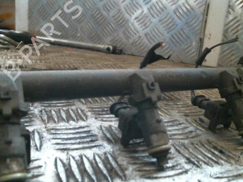 Used Injection rail Injection rail RENAULT MEGANE I Cabriolet (EA0/1_) 1.6 16V (EA04, EA0B, EA11, EA1J) (107 hp) 20993020 20993020
