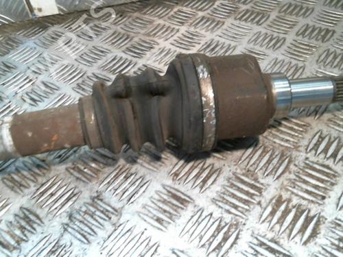 Used Left front driveshaft Left front driveshaft PEUGEOT 206 Hatchback (2A/C) 1.4 i (75 hp) 20986831 20986831