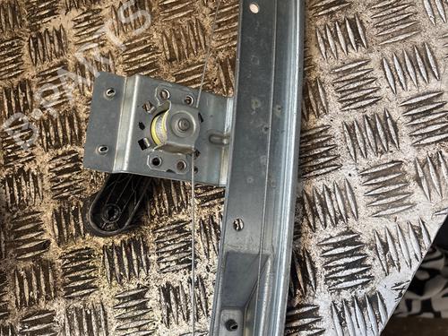 Used Rear right window mechanism Rear right window mechanism OPEL CORSA E (X15) 1.4 (08, 68) (90 hp) 34109454 34109454