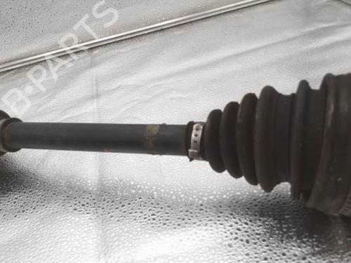 Right front driveshaft HONDA CIVIC V Hatchback (EG, EH) 1.3 16V (EG3) | BP25715532M39 