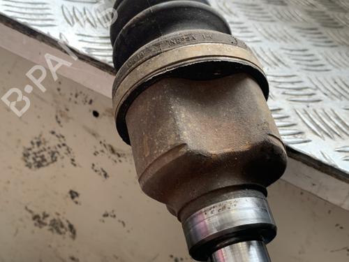 Used Left front driveshaft CITROËN C3 I (FC_, FN_) 1.4 HDi (68 hp) 29845764