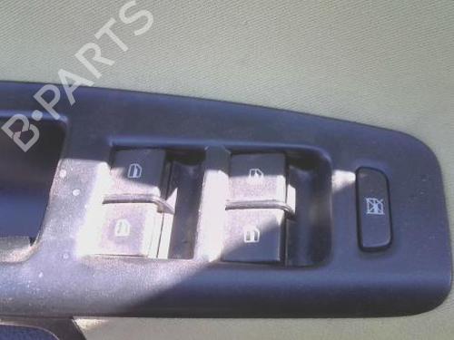 Used Switch VW POLO IV (9N_, 9A_) 1.9 TDI (101 hp) 28427165